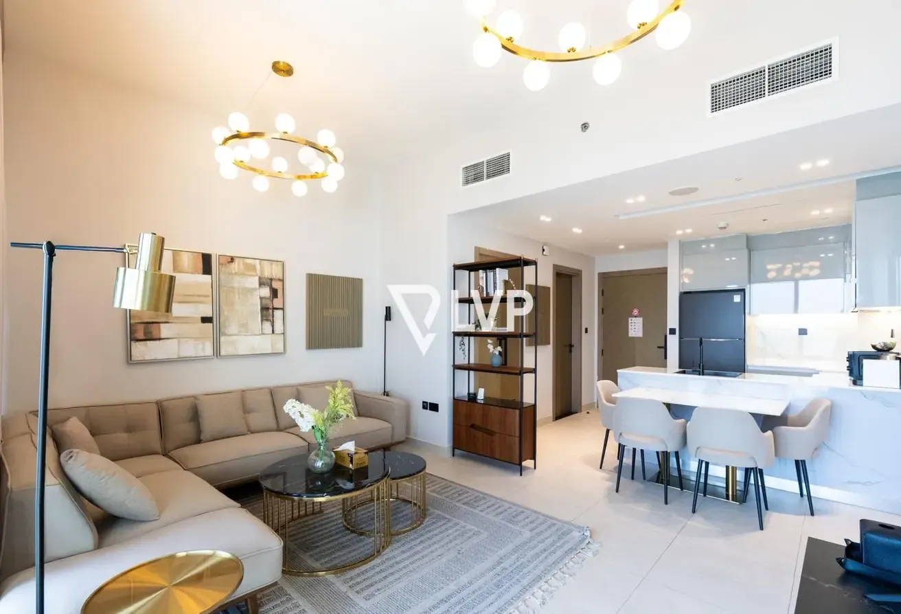 Fully Furnished | High Floor | Canal Views