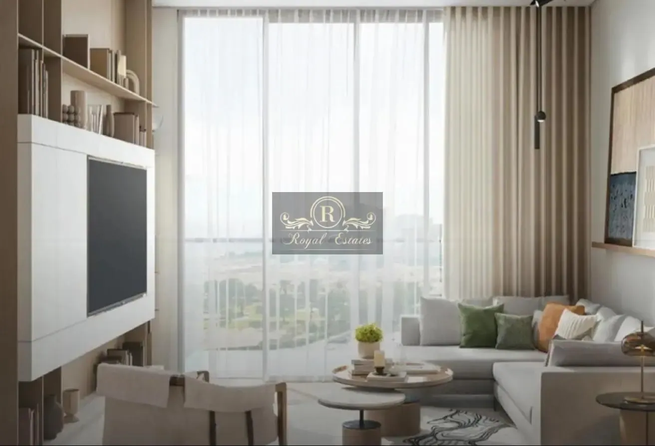 1BR + Store | Near Metro | Community View