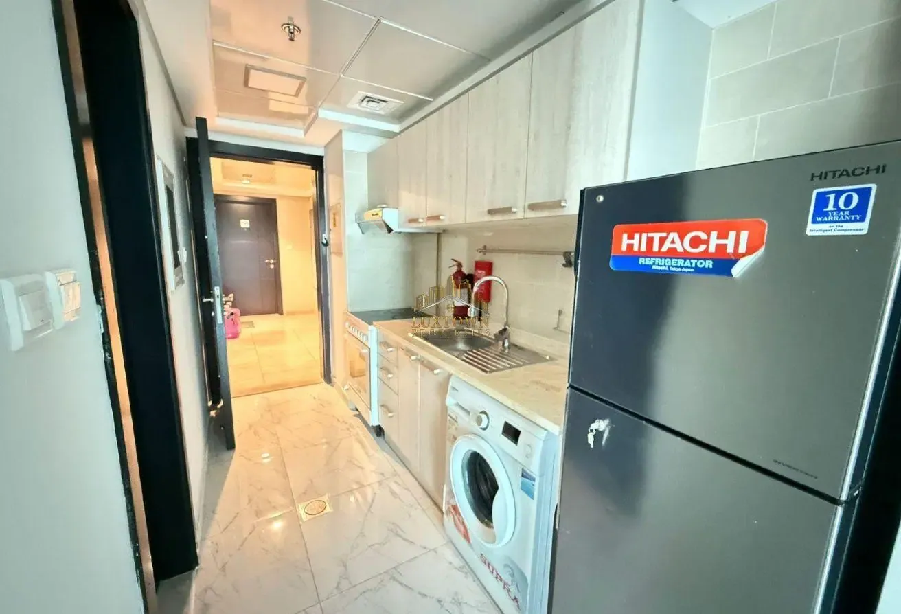 Community Living - Bright - Price Dropped