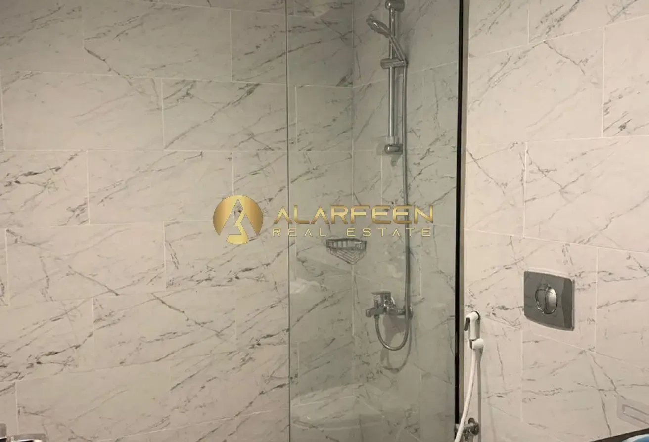 Premium 1BR| Bright Unit| Move In Ready