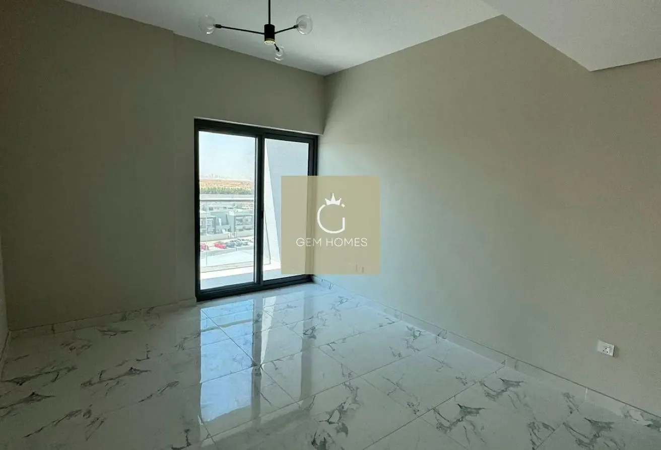 Spacious 1BR | MAG 520 | Community Living | Vacant