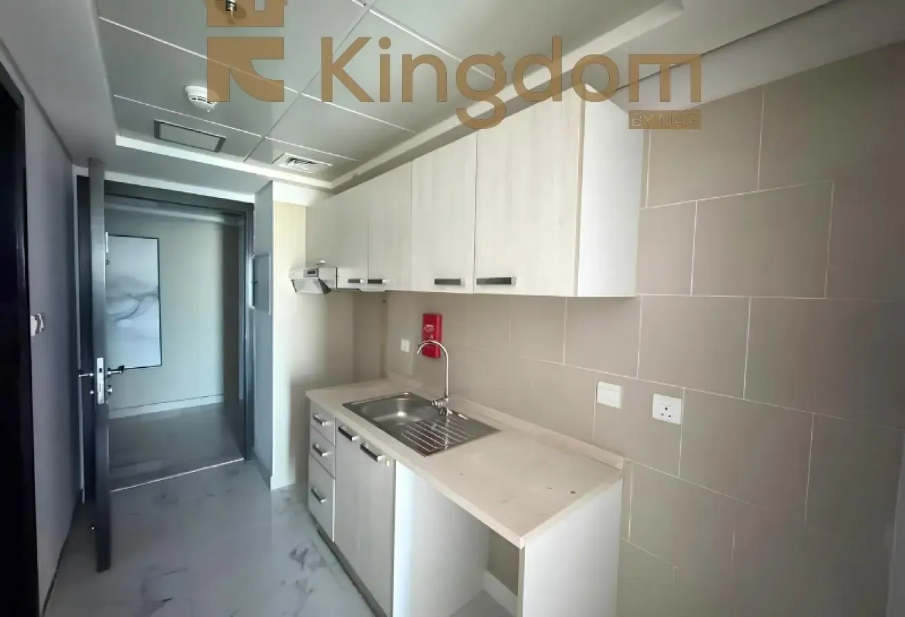 BRIGHT AND FUNCTIONAL | SMART LAYOUT | GREAT AREA