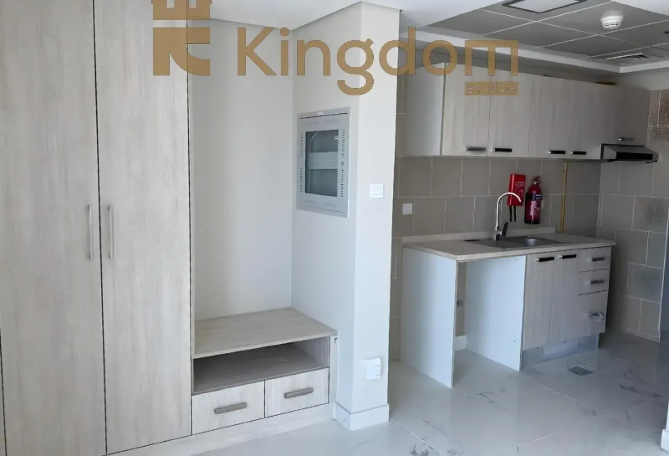 BRIGHT AND FUNCTIONAL | SMART LAYOUT | GREAT AREA