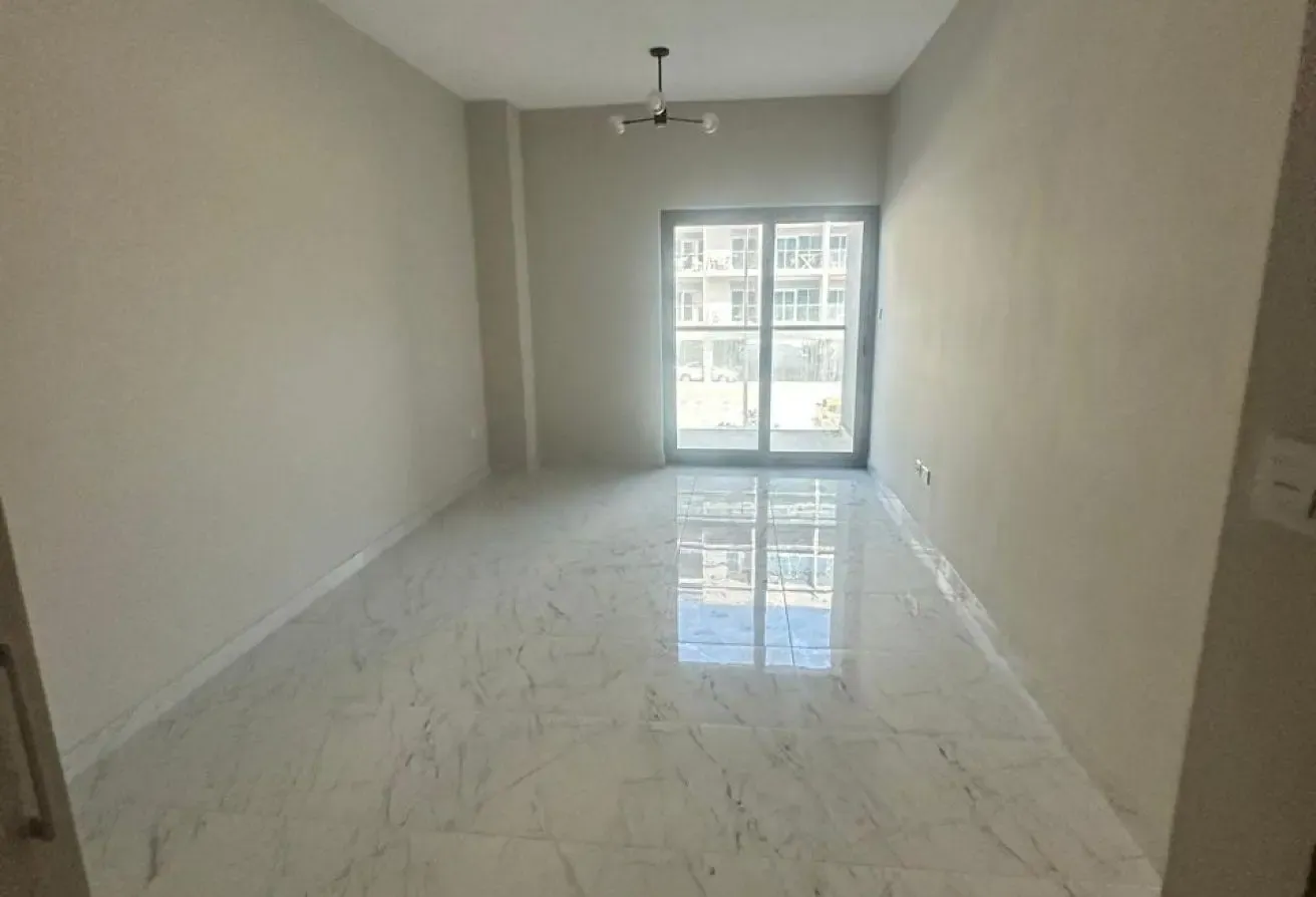 MAG 520 Studio Apt