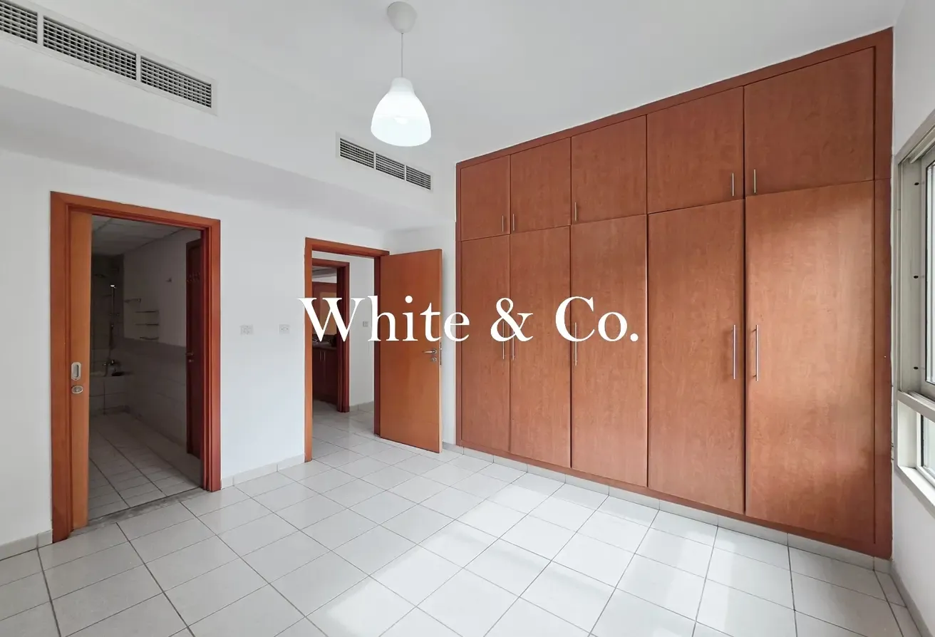 VACANT NOW | SEMI UPGRADED | COURTYARD
