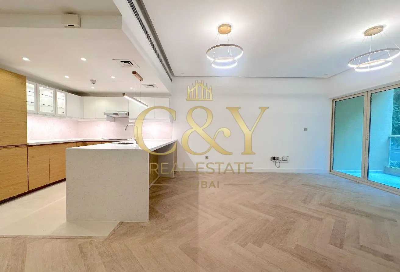 Upgraded | Built-in Appliances | Vacant in October