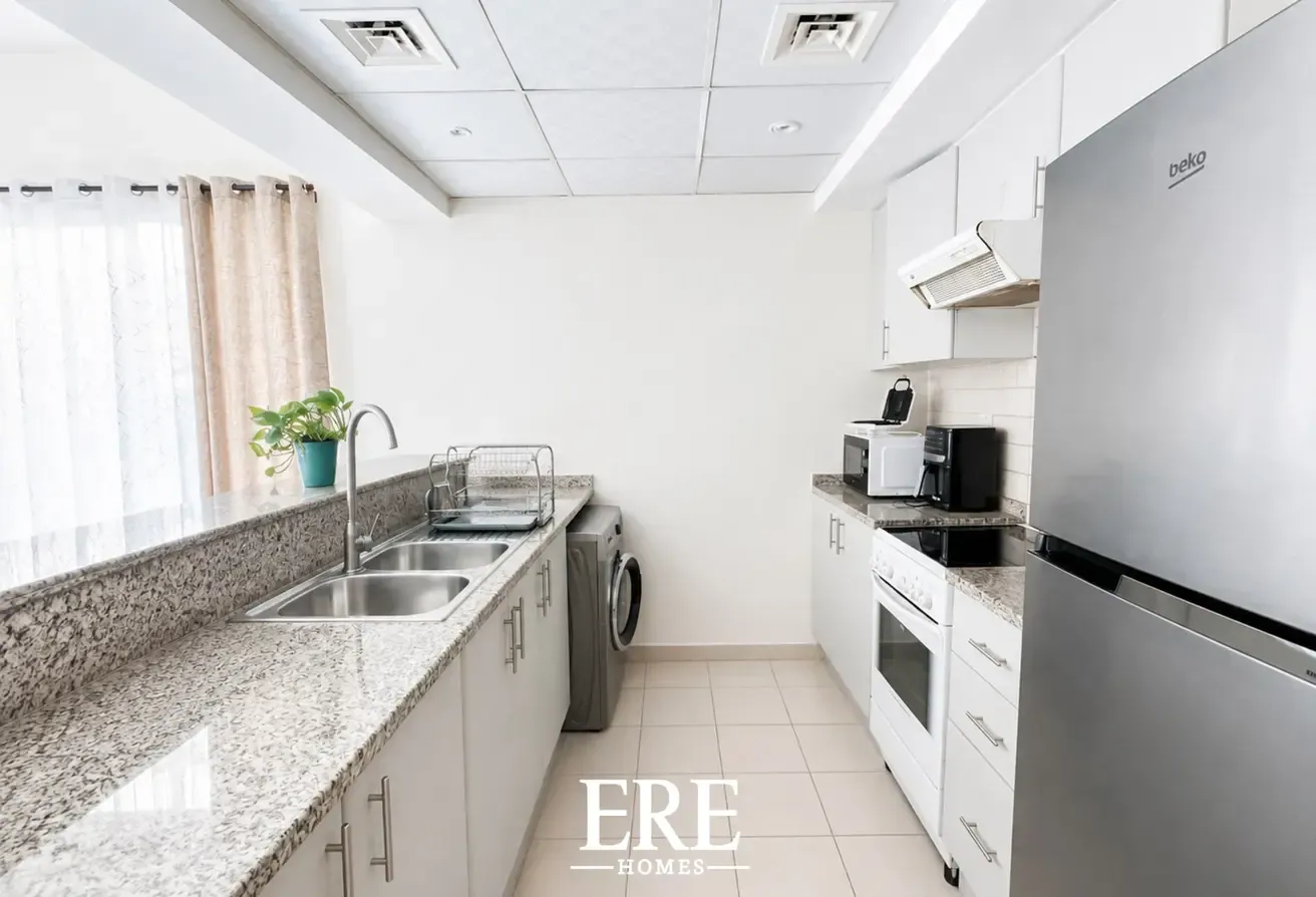 SPACIOUS | WELL KEPT | FURNISHED | VACANT