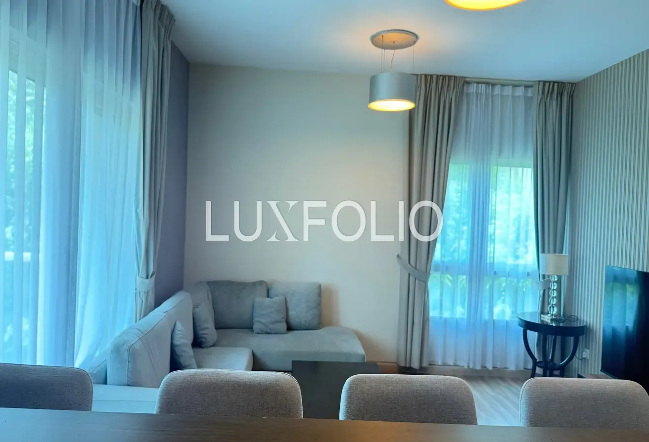 Vacant | Bright Open Layout | Furnished