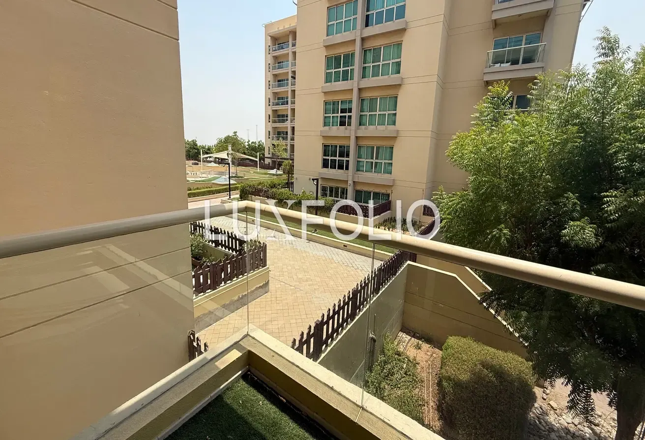 Vacant | Bright Open Layout | Furnished