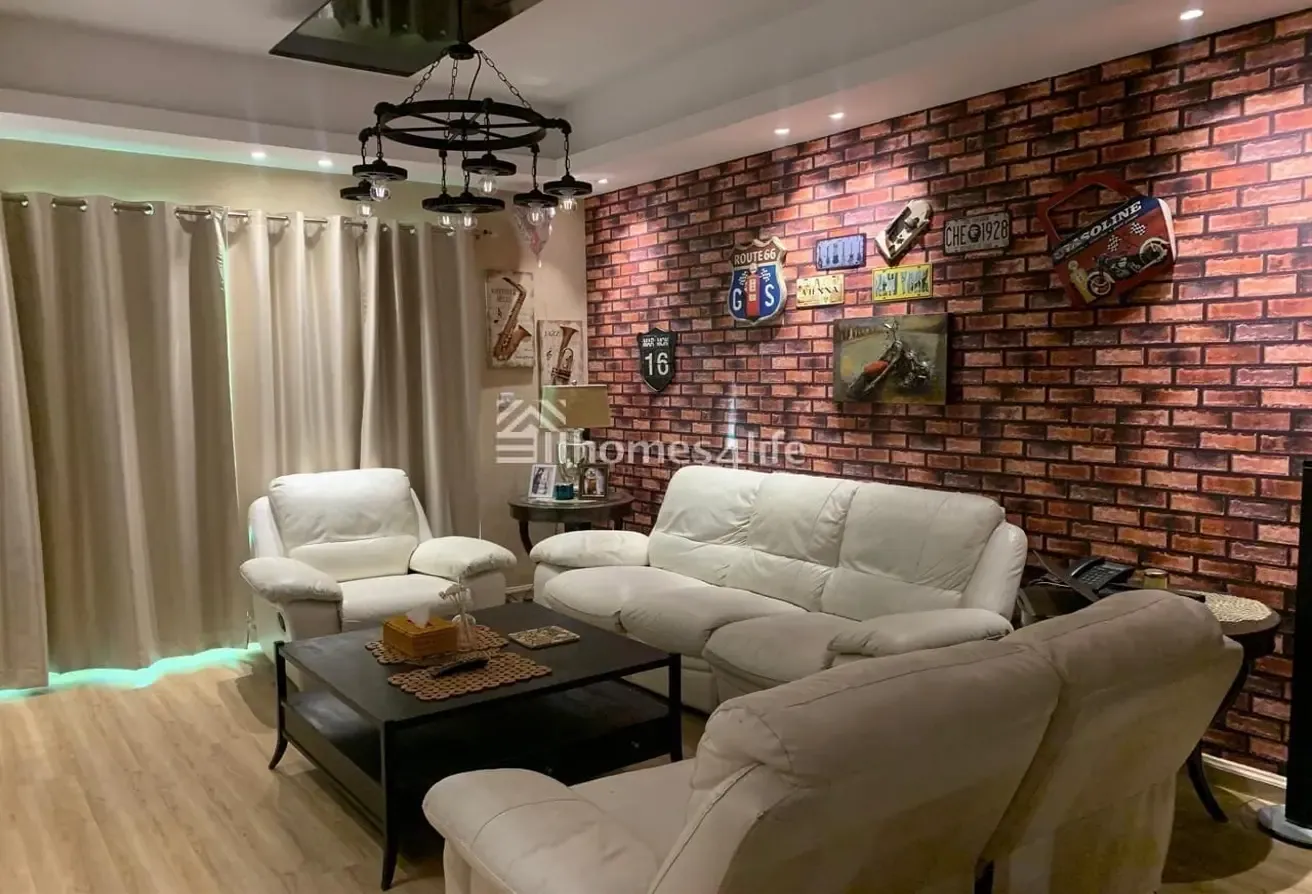 UPGRADED |  FULLY FURNISHED | CHILLER FREE
