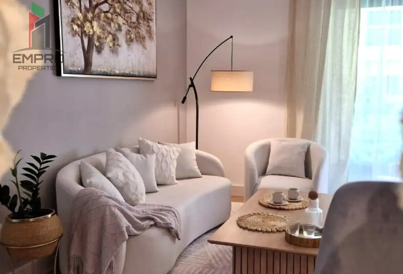 Fully Furnished l Upgraded l Vacant