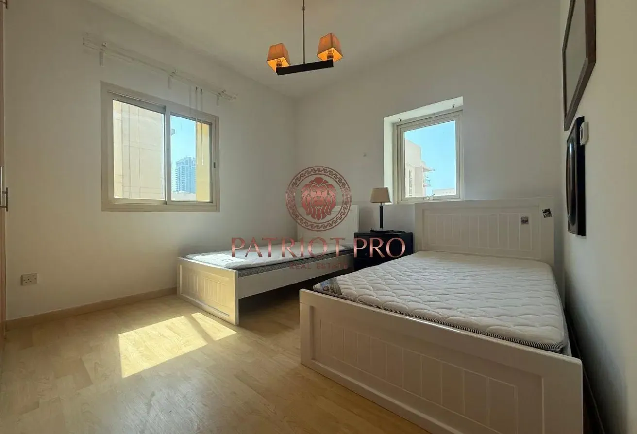 2 Bedroom + Study | Unfurnished/Furnished |