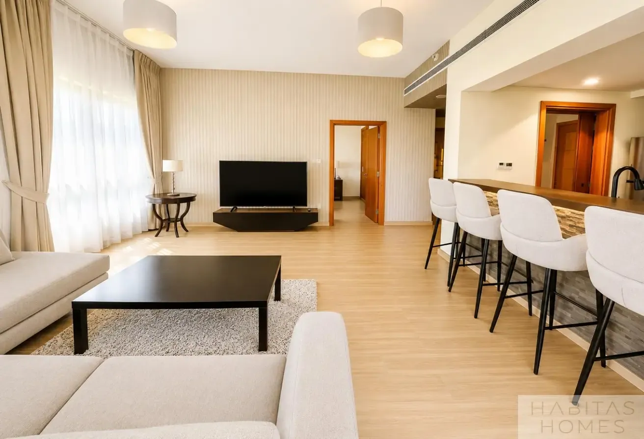 Multiple Cheques | Fully Furnished and Upgraded