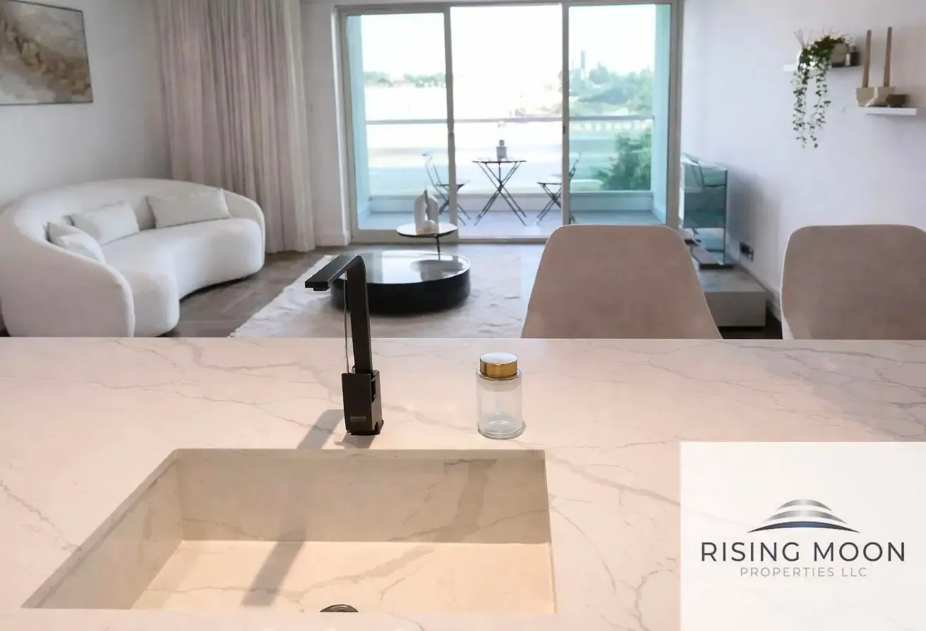 MULTIPLE CHQ OPTION UPGRADED AND FURNISHED 1BR