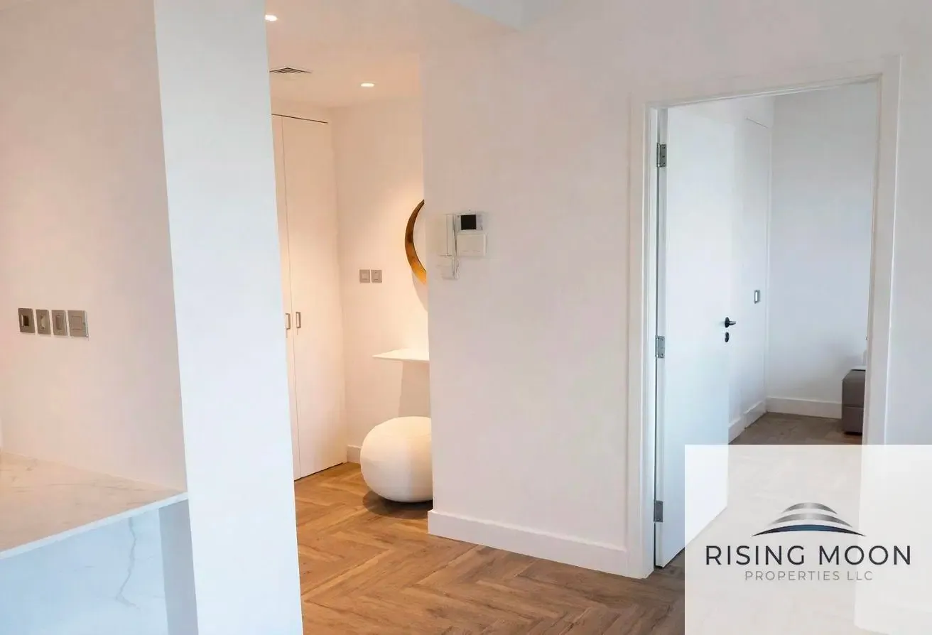 MULTIPLE CHQ OPTION UPGRADED AND FURNISHED 1BR