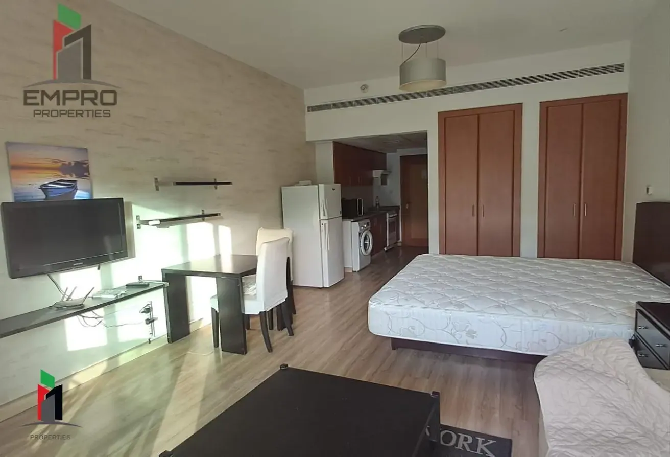 Furnished | Renovated | Chiller Free| Vacant