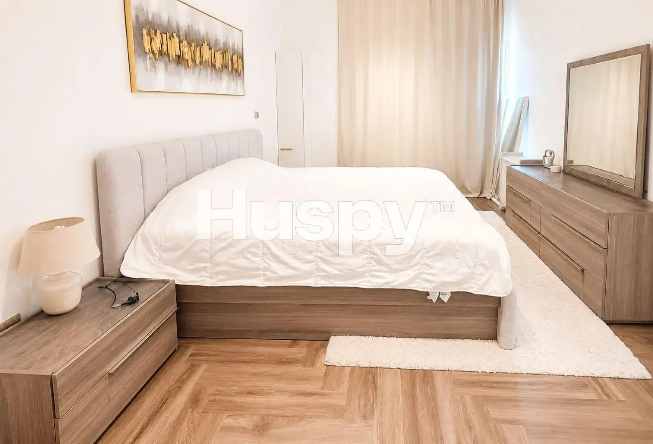 Vacant | Renovated | Fully Furnished