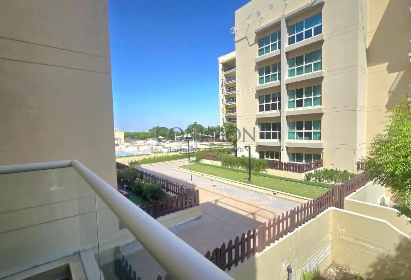 Vacant I Fully Furnished I Bright and Big Layout