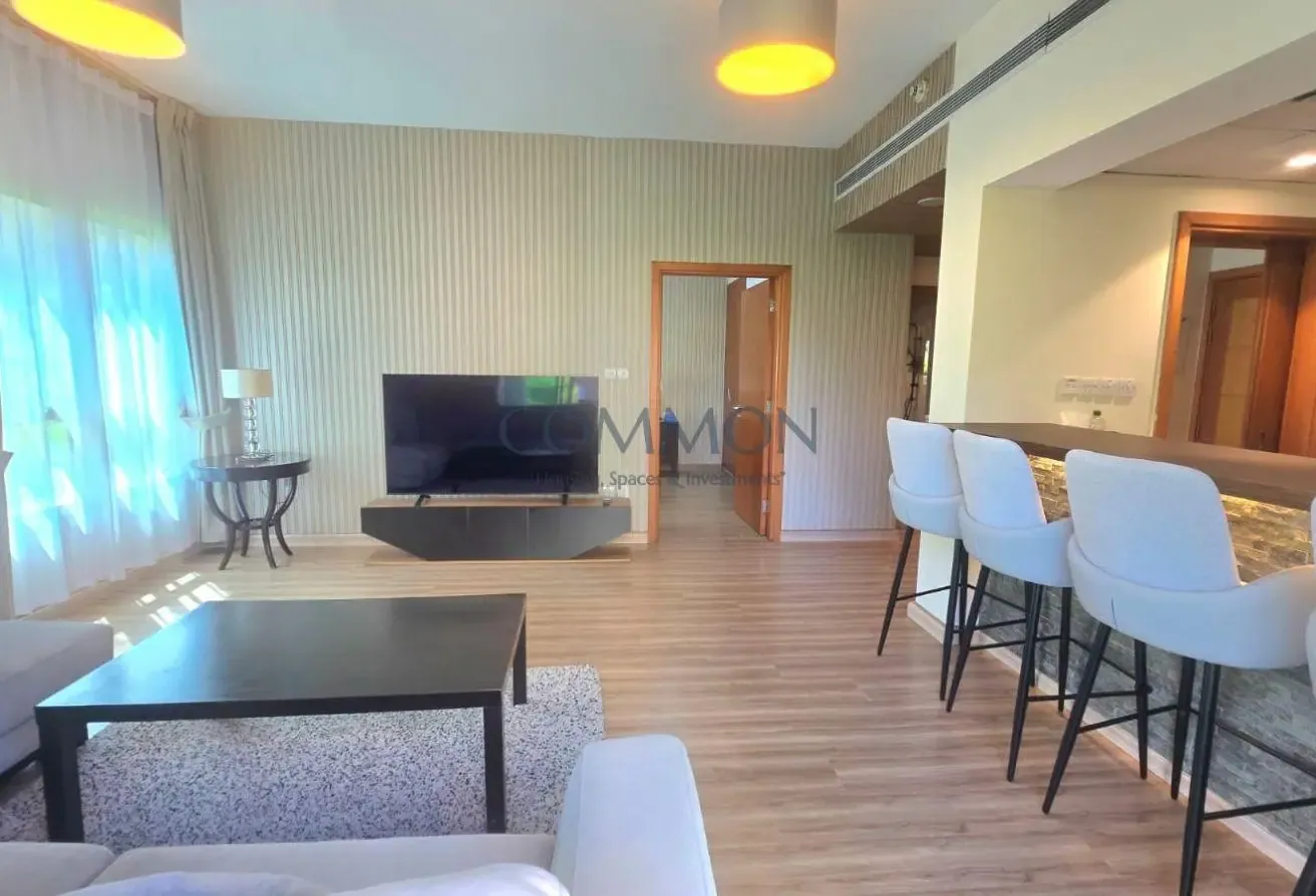 Vacant I Fully Furnished I Bright and Big Layout