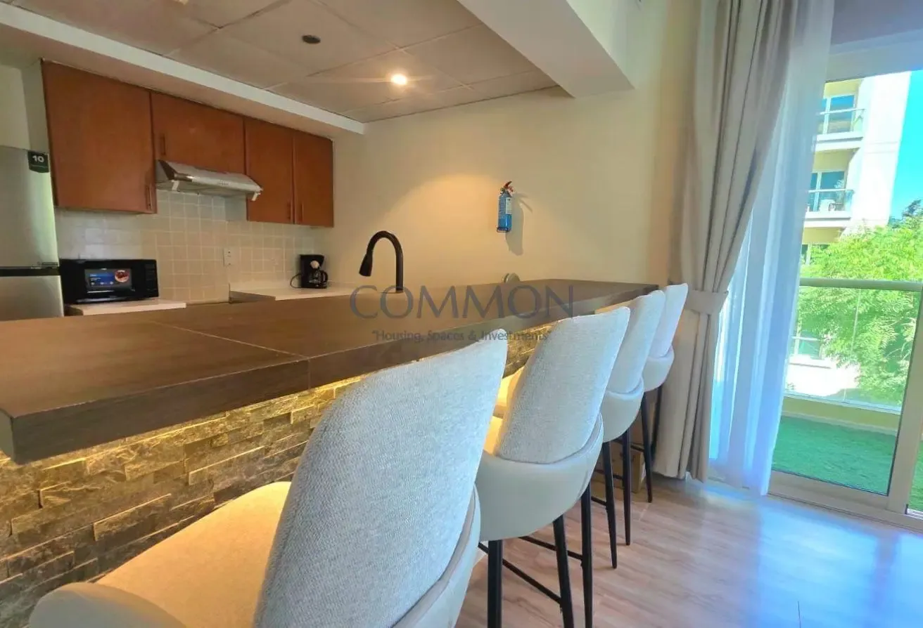 Vacant I Fully Furnished I Bright and Big Layout