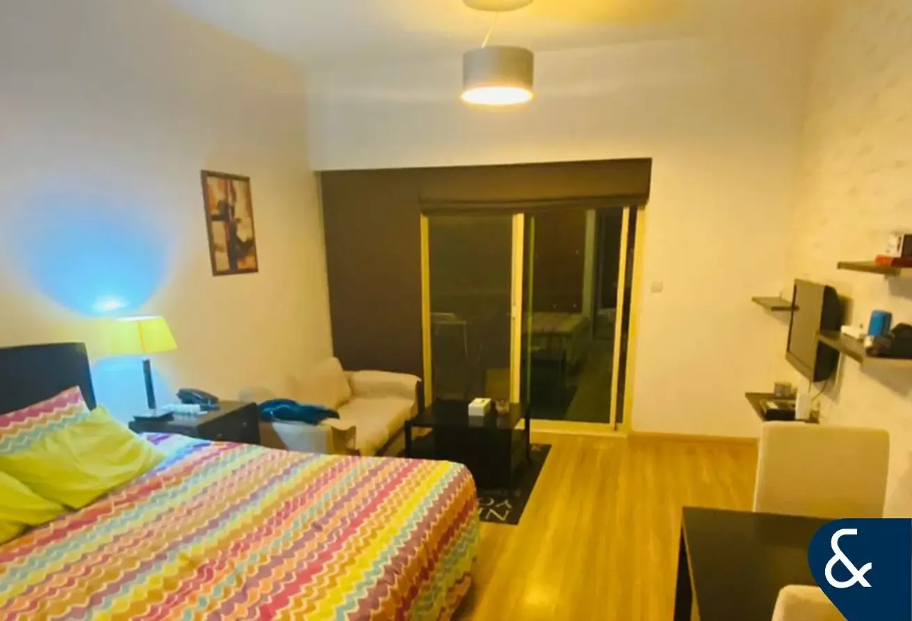 Fully Furnished | Studio | One Bath