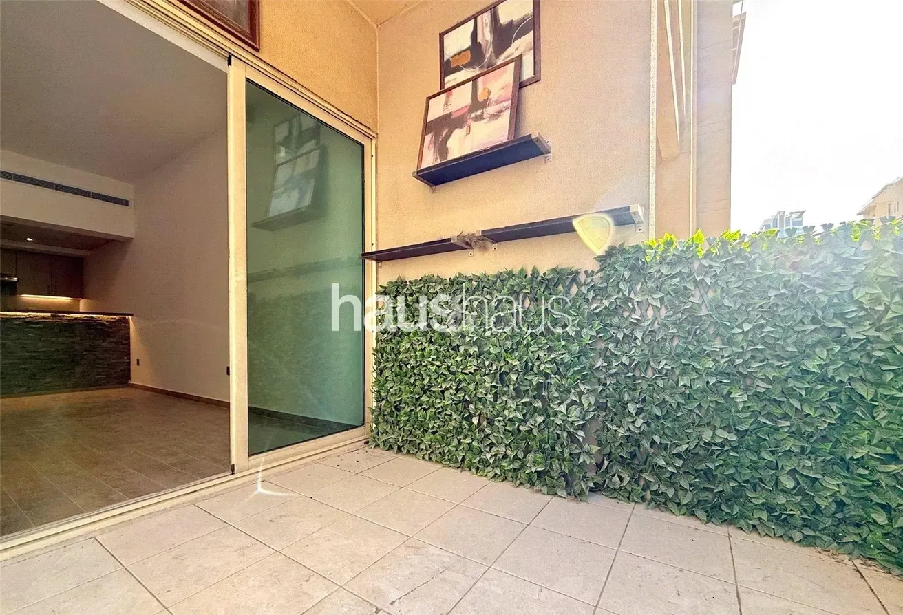 Vacant | Fully Upgraded | Ground Floor Unit