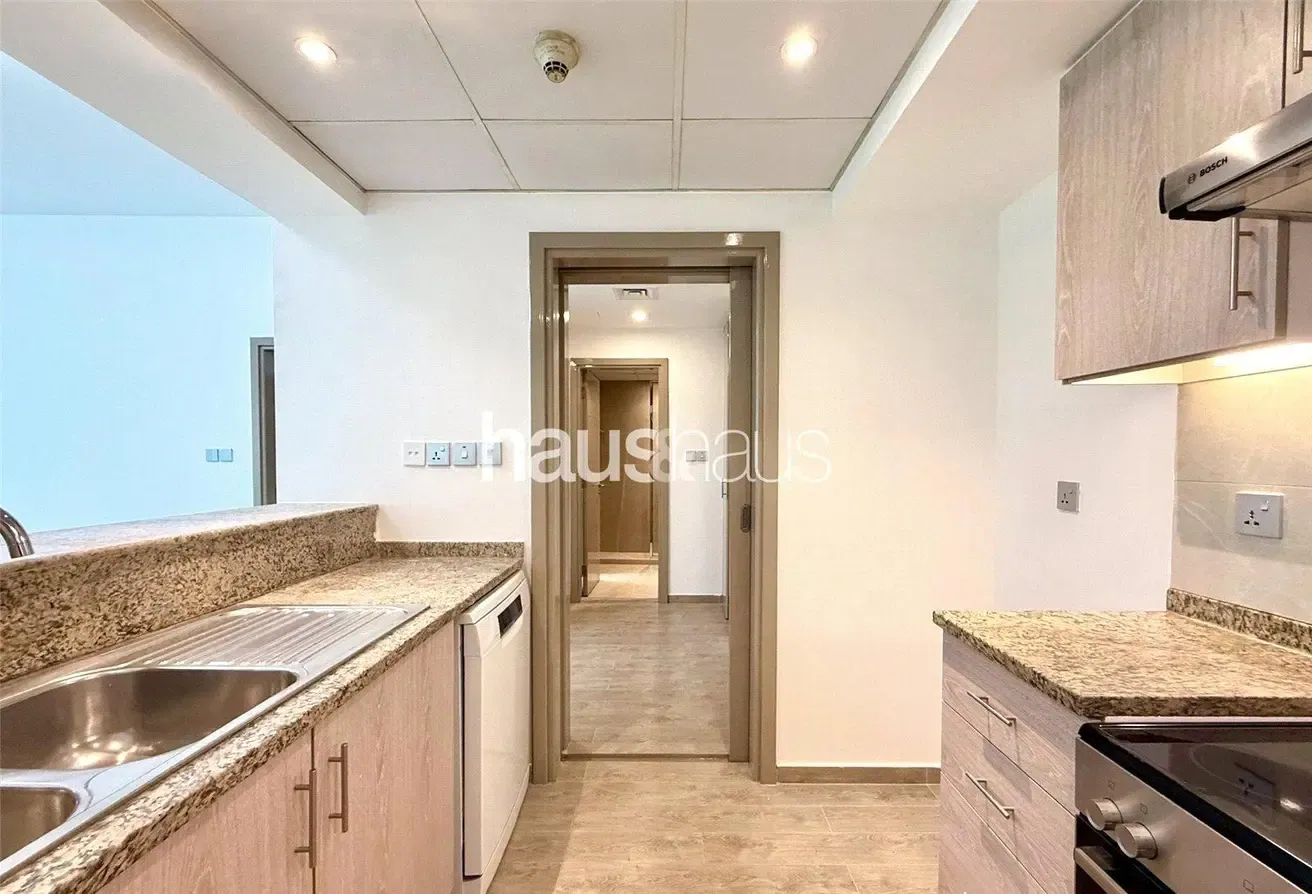 Vacant | Fully Upgraded | Ground Floor Unit