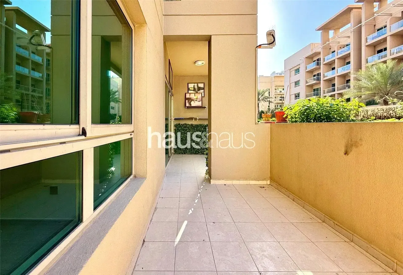 Vacant | Fully Upgraded | Ground Floor Unit
