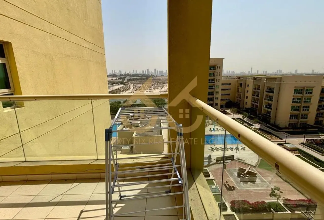 Spacious 2 BR | Prime The Greens Location | Vacant