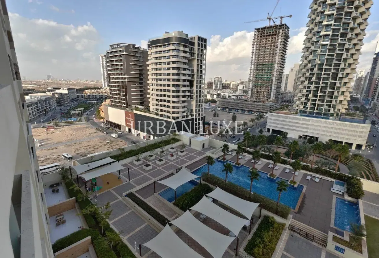 Pool View | Fully Furnished | Ready to Move