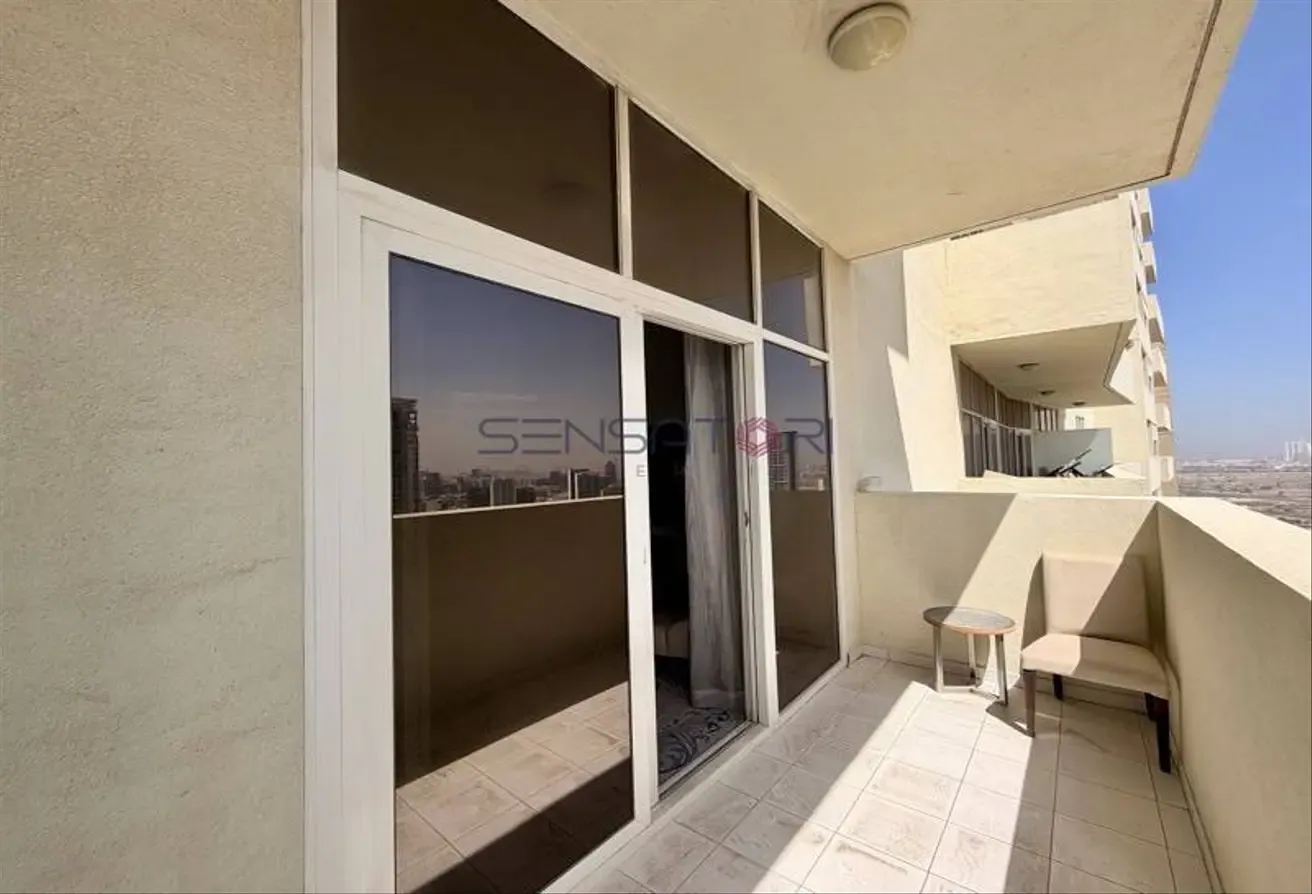 FULLY FURNISHED | HIGH FLOOR | PRIME LOCATION
