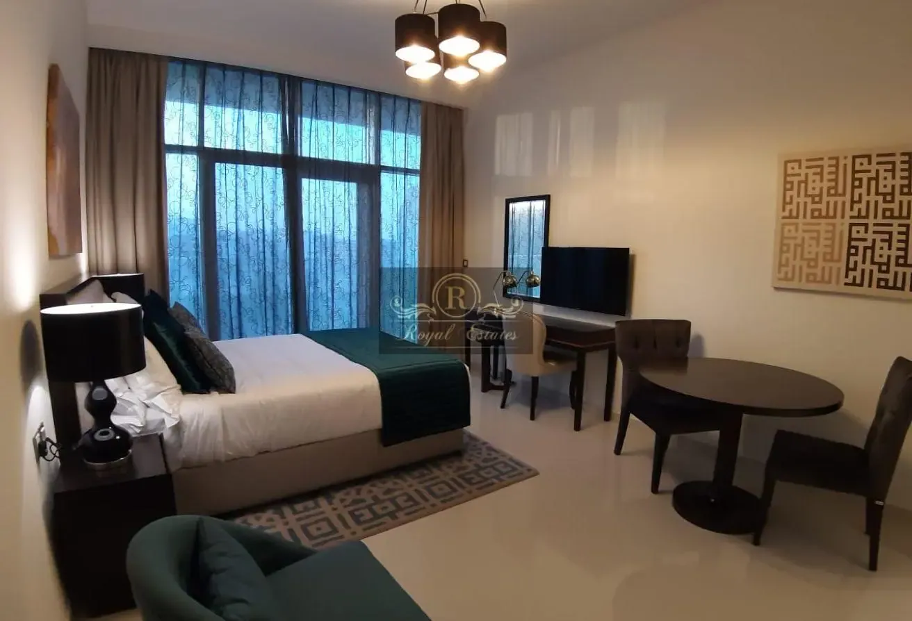 High Floor Fully Furnished Pool View