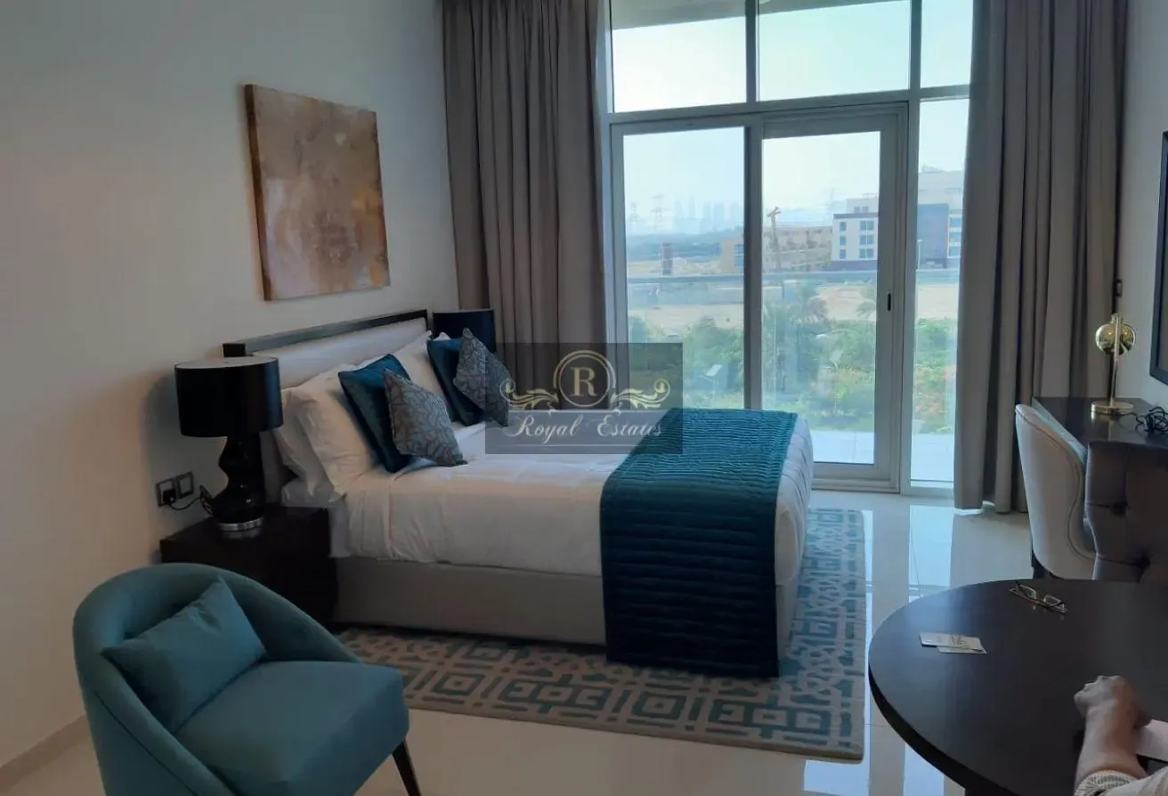 High Floor Fully Furnished Pool View