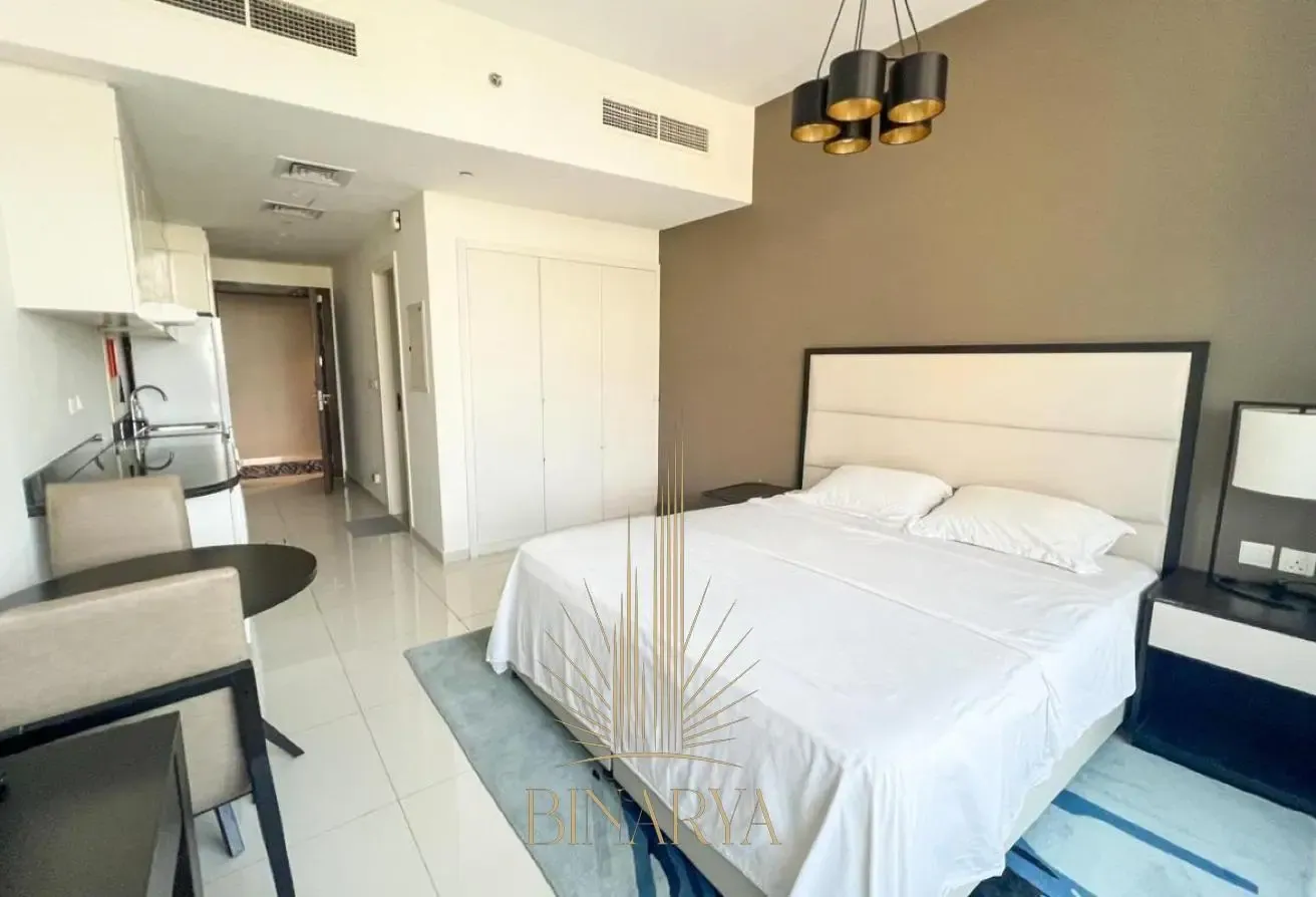 Luxury Furnished | High-Floor | City Skyline View