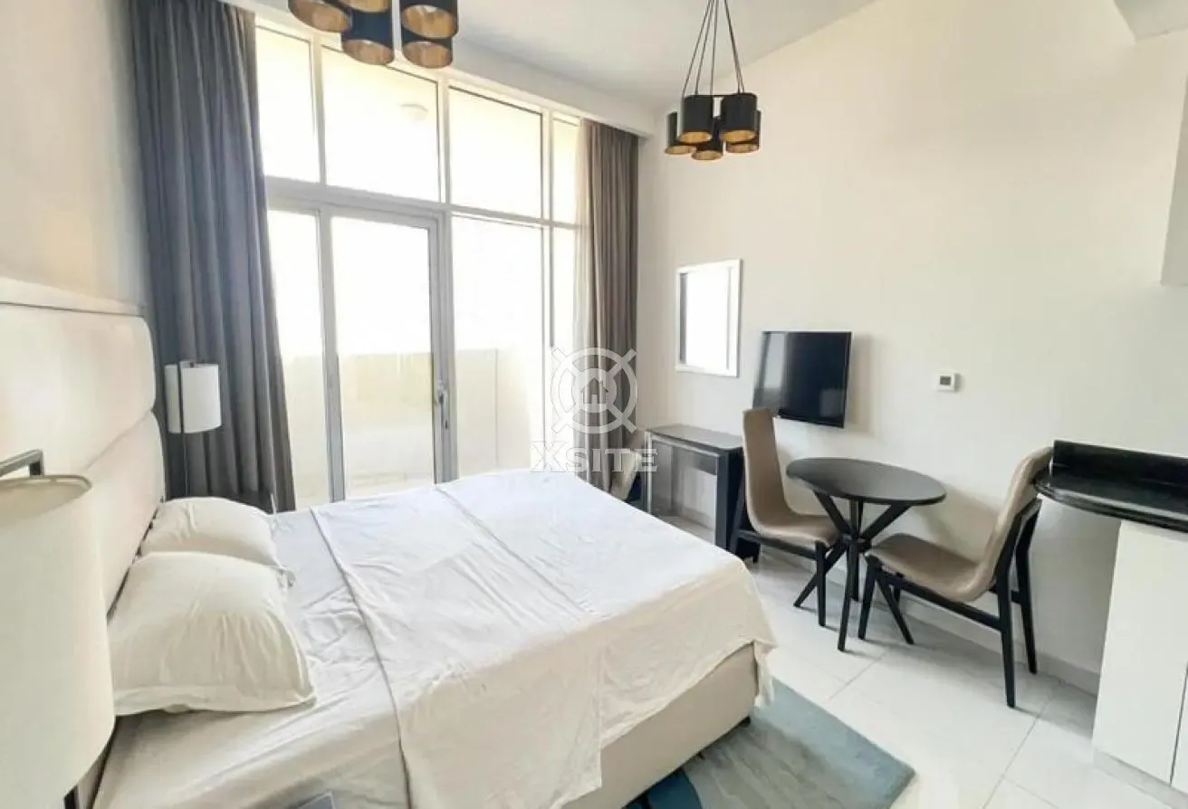 Fully Furnished|Modern Living|Prime Location