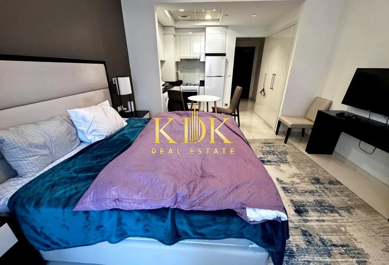Pool View | Near Exit and Entry | Multiple Cheques