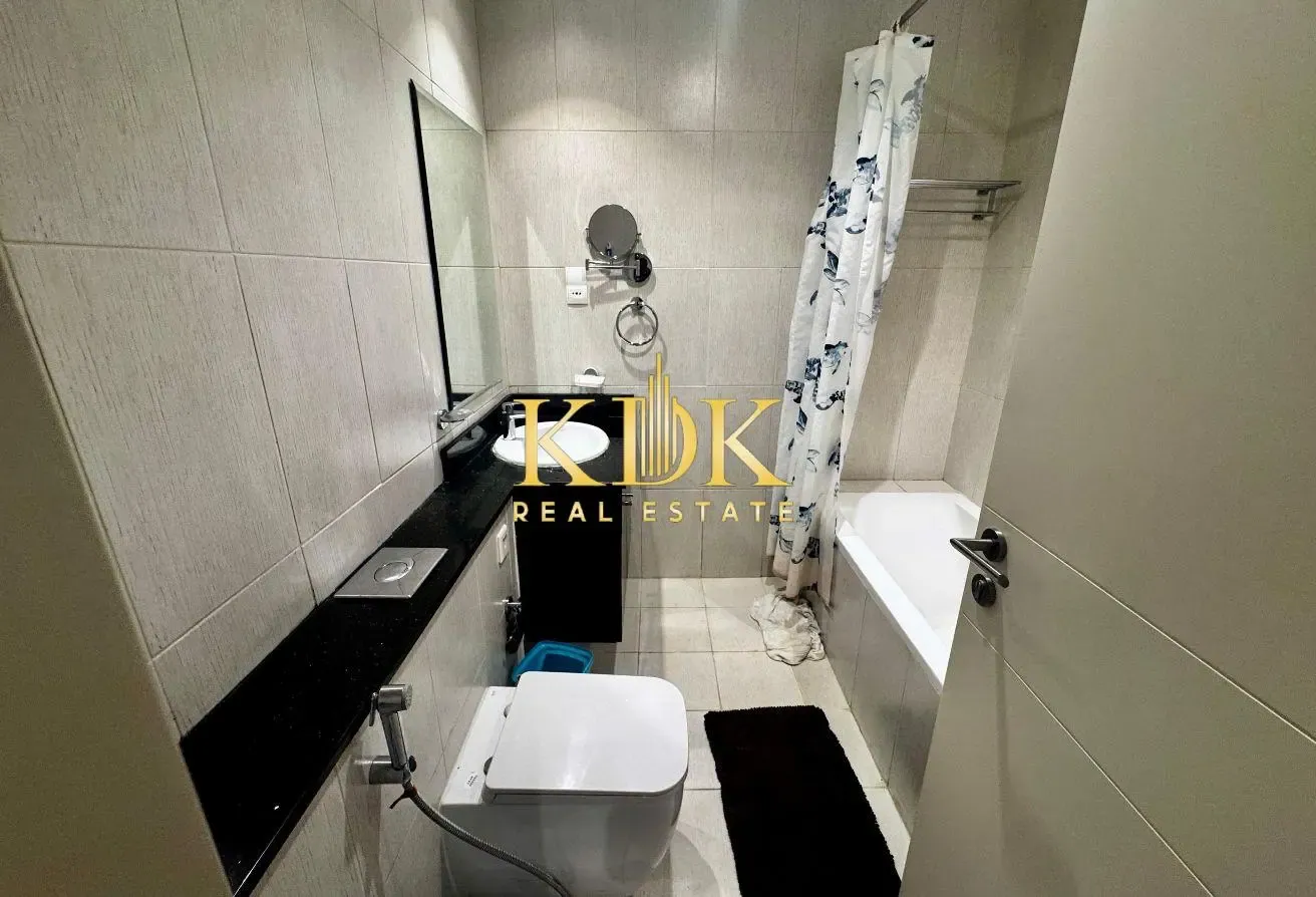 Pool View | Near Exit and Entry | Multiple Cheques