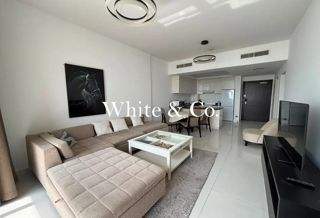 Big Layout | Fully Furnished | Dishwasher