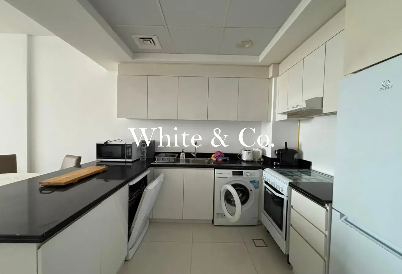 Big Layout | Fully Furnished | Dishwasher