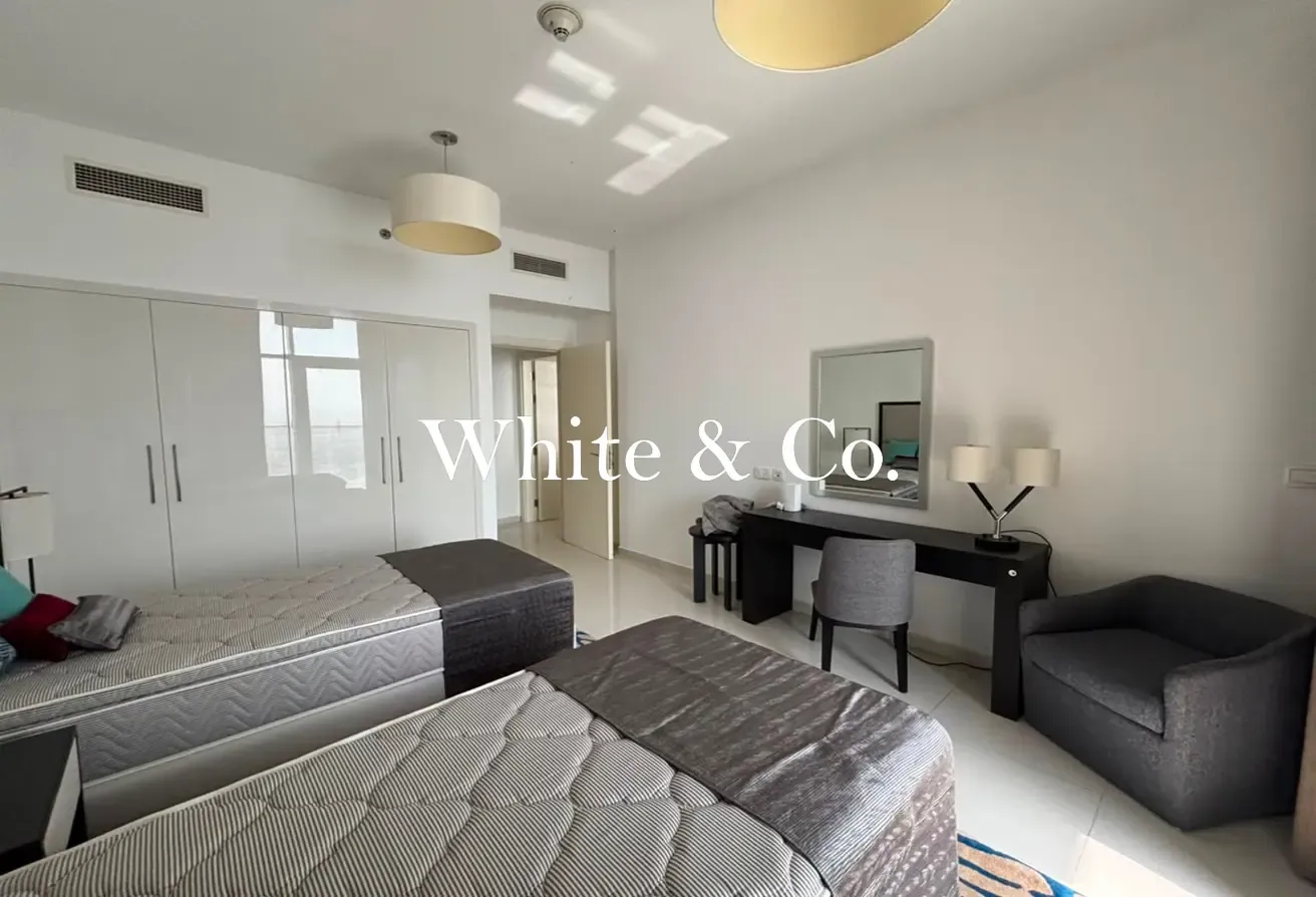 Big Layout | Fully Furnished | Dishwasher