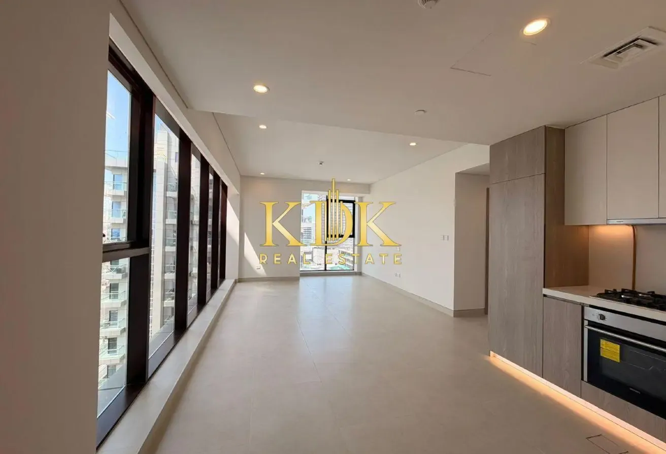 Golf & Skyline Views | 2BR Apartment | Condor Golf