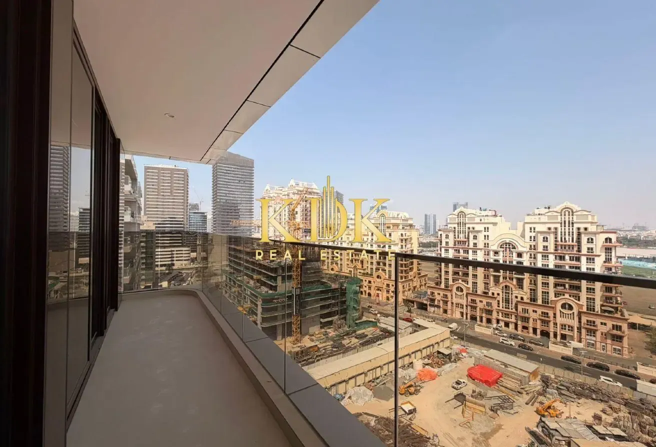 Golf & Skyline Views | 2BR Apartment | Condor Golf
