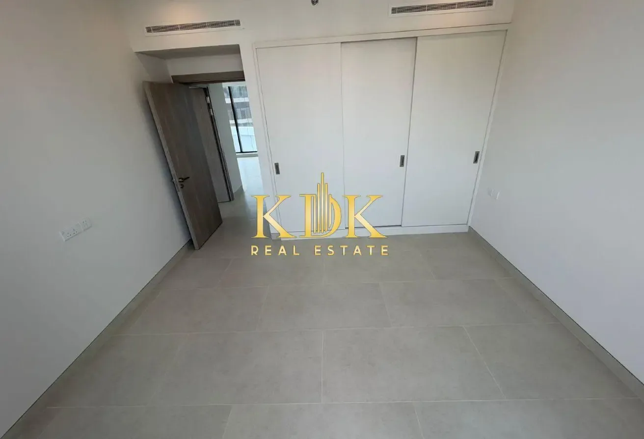 Brand New | Full Golf View | Ready To Move