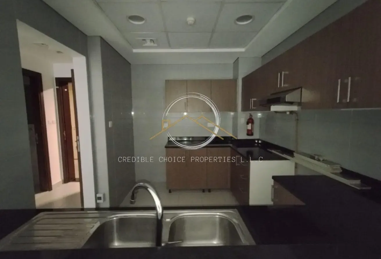 12 CHQ| FREE MAINTENANCE| 21 DAYS FREE| FOR FAMILY