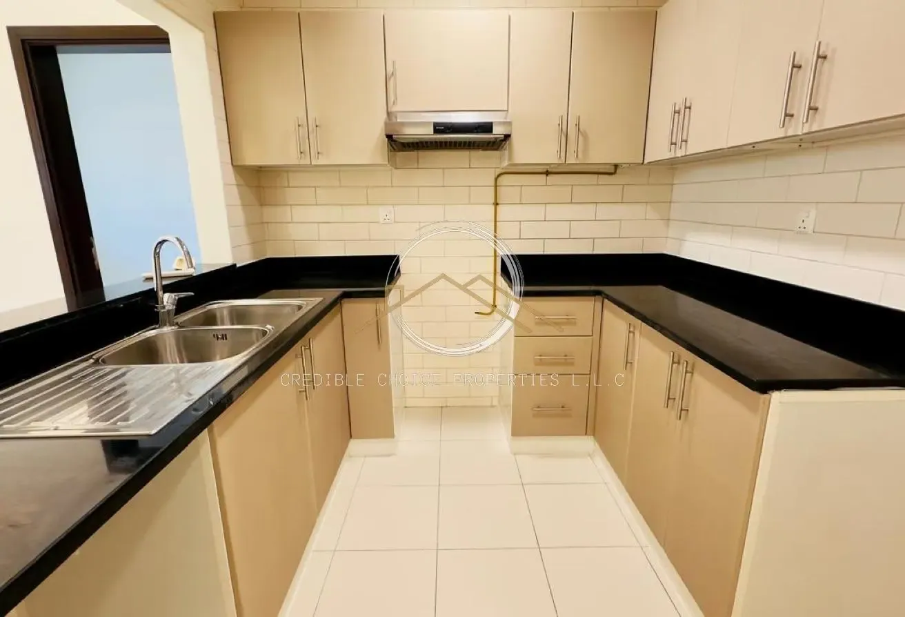 Neat and Clean | Spacious 1BHK | Family Sharing