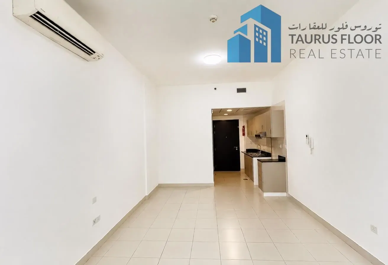 Specious Studio || 12 Chq ||Days Free ||Near Metro
