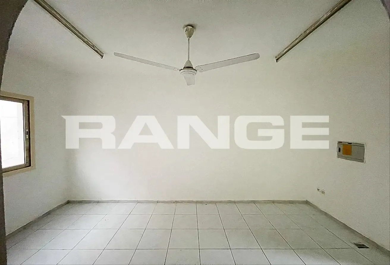 Best Price | Studio | Open Kitchen | Parking