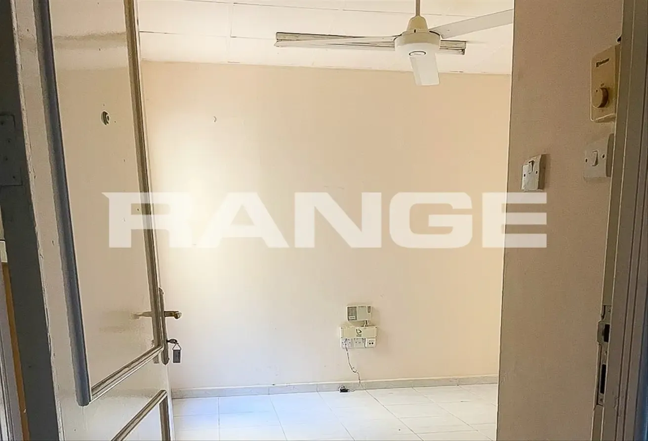 Best Price | Studio | Open Kitchen | Parking