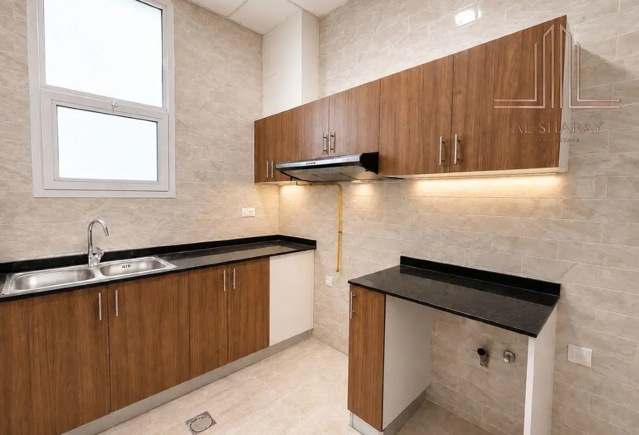 New Modern Flat |Closed Kitchen | Family | Near MS