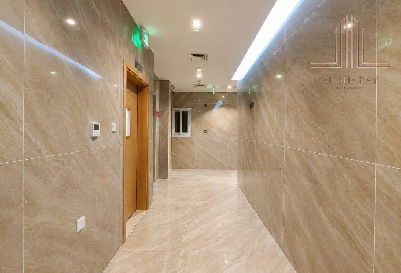 New Modern Flat |Closed Kitchen | Family | Near MS